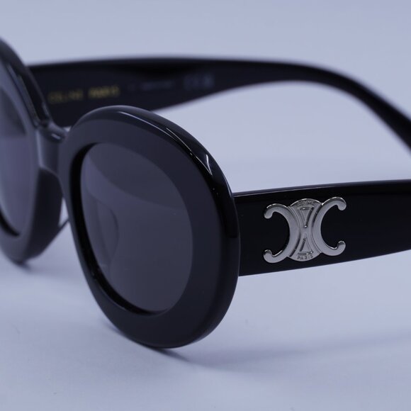 Celine CL40312U TRIOMPHE 01A Sunglasses Shiny Black Oval Frame, Grey Lenses - Picture 4 of 10